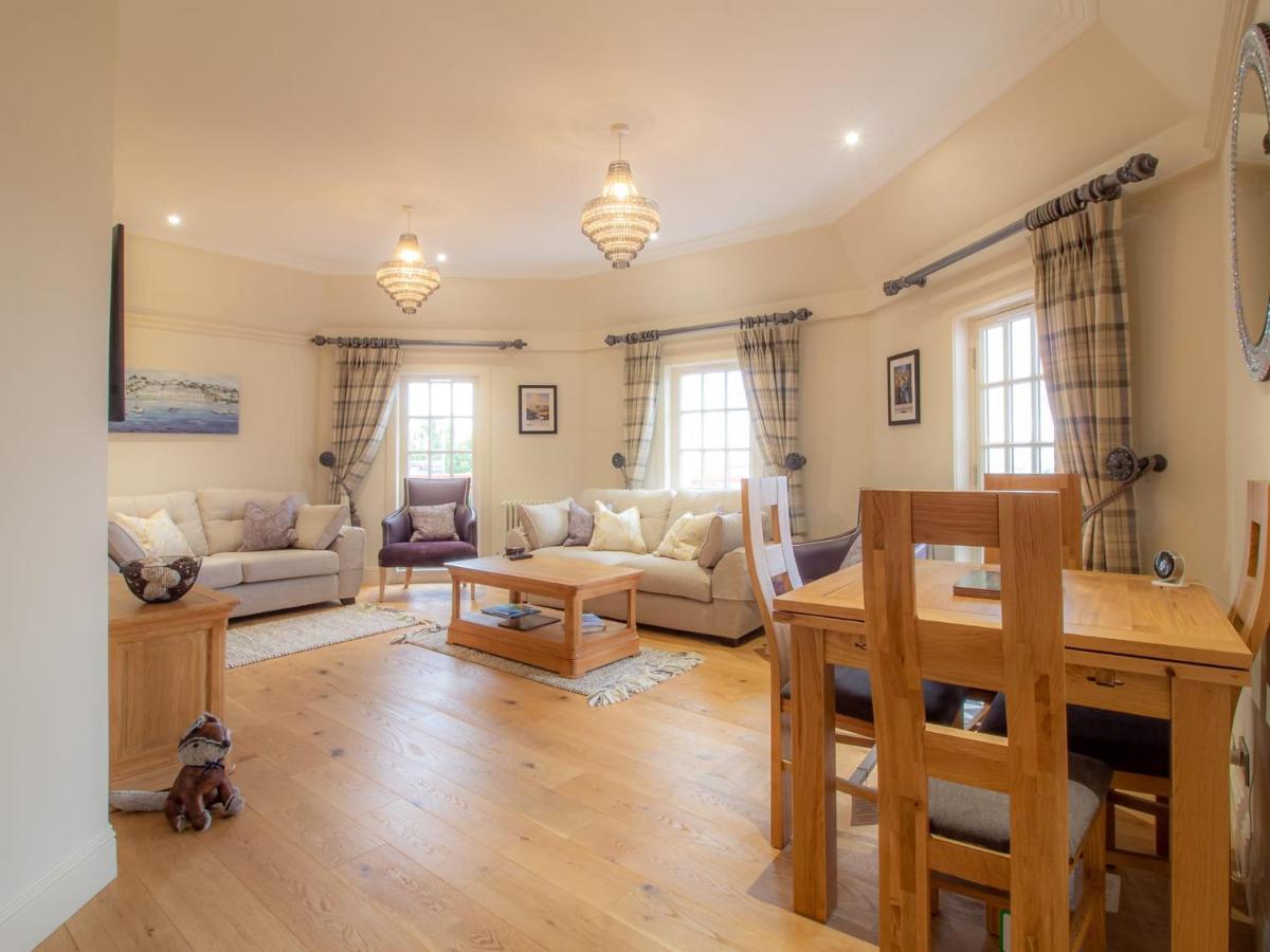 Luxury Royal Mile Apartment By The Castle - Sleeps 4 Edinburgh Bagian luar foto