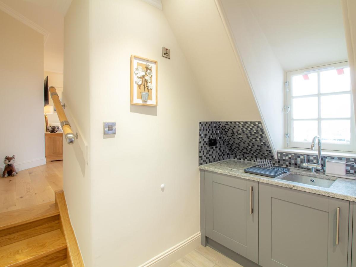 Luxury Royal Mile Apartment By The Castle - Sleeps 4 Edinburgh Bagian luar foto